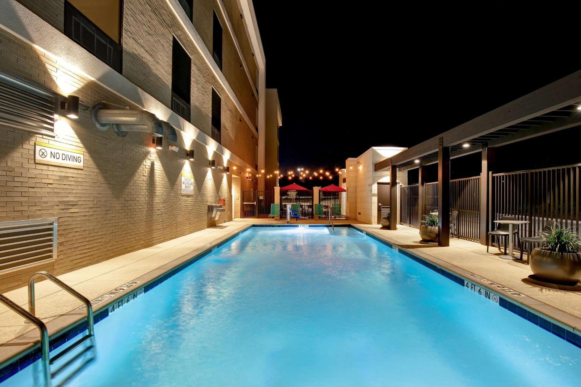 Home2 Suites By Hilton Lewisville Dallas Екстериор снимка